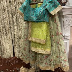 Flower printed organza material lahenga